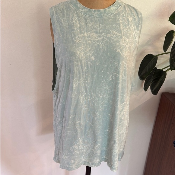 Lululemon 10 All Yours Tank Top Cloudy Wash Arctic Green Sleeveless Top VGUC - Picture 2 of 13